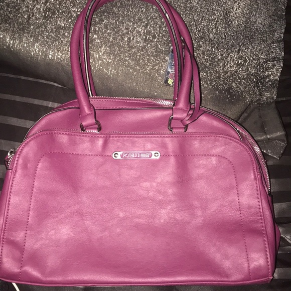 Purses - Picture 10 of 16